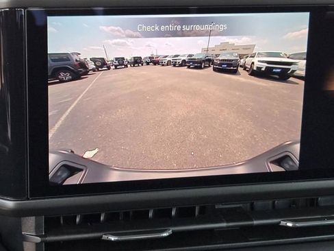 New 2025 Jeep Gladiator Sport image 14