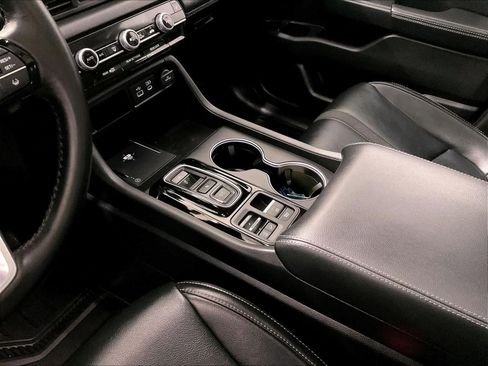 Used 2023 Honda Pilot Touring image 21