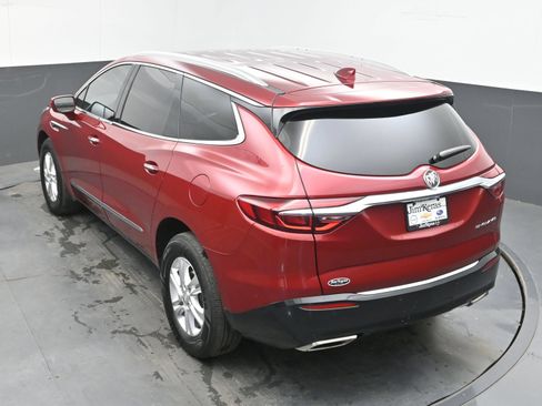 Used 2019 Buick Enclave Essence AWD/4WD image 34