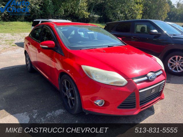 Used 2013 Ford Focus SE FWD image 2