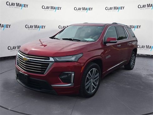Used 2023 Chevrolet Traverse High Country image 1
