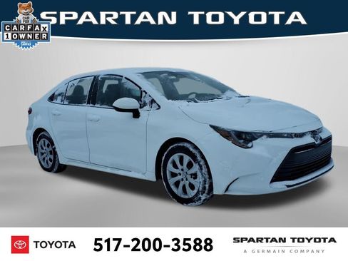 Used 2024 Toyota Corolla LE image 5