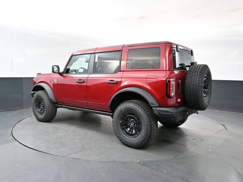New 2026 Ford Bronco Badlands w/ Sasquatch Package AWD/4WD image 3