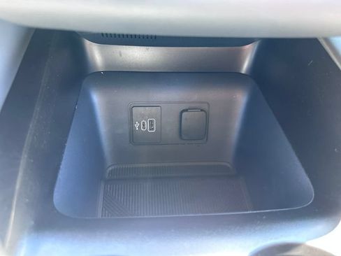Certified 2026 Ford Explorer Active AWD/4WD image 17