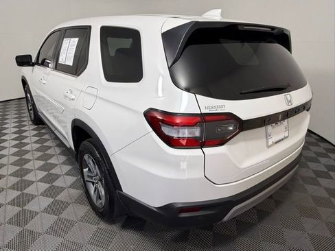 Used 2023 Honda Pilot EX-L image 4