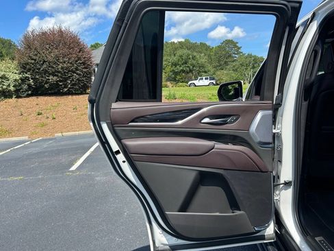 Used 2023 Cadillac Escalade V w/ LPO, ONYX Package AWD/4WD image 61