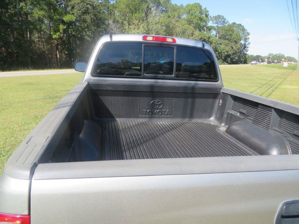 Used 2006 Toyota Tundra SR5 AWD/4WD image 11