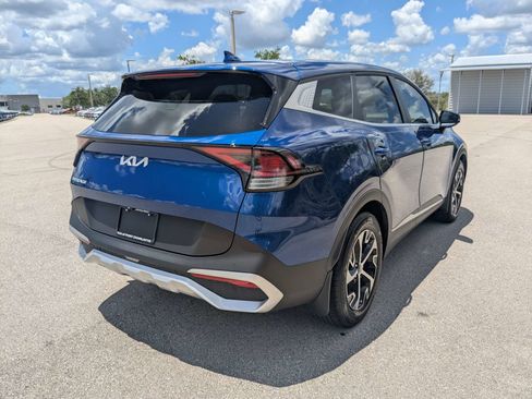 Certified 2024 Kia Sportage EX FWD image 5