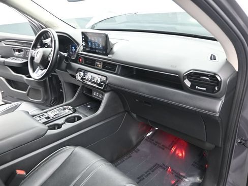 Used 2023 Honda Pilot Elite image 31