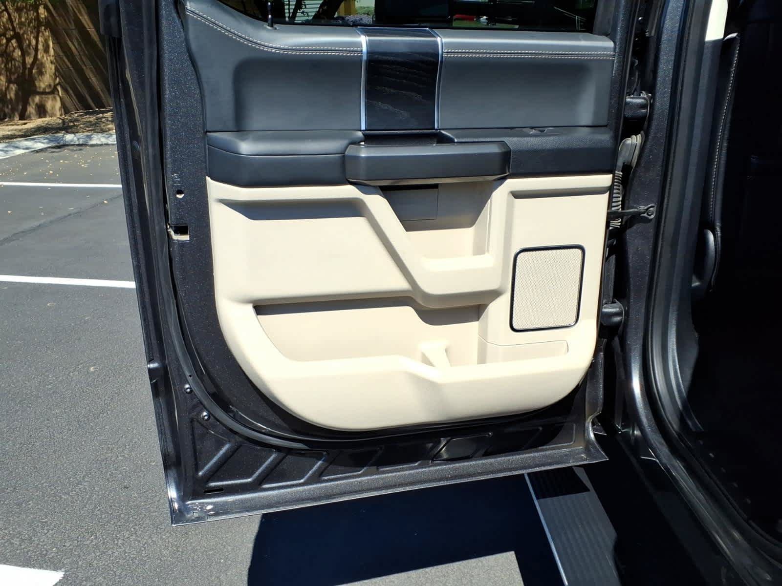 Used 2020 Ford F350 Limited AWD/4WD image 24