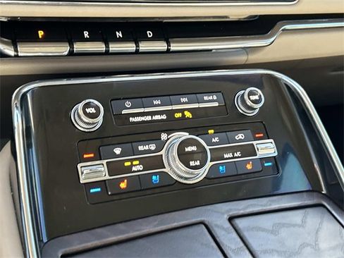 Used 2024 Lincoln Navigator Reserve image 36
