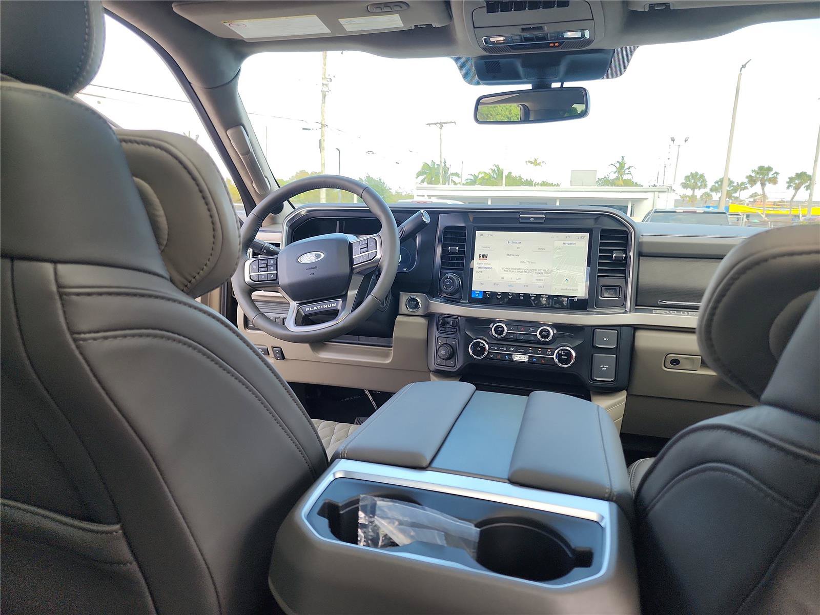 New 2026 Ford F250 Platinum w/ Platinum Plus Package AWD/4WD image 27