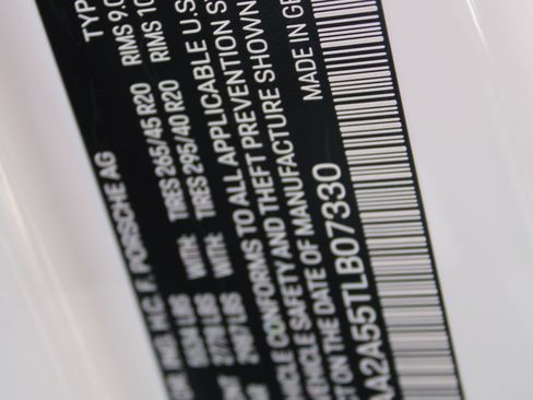 New 2026 Porsche Macan Turbo image 29