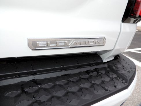 New 2026 GMC Canyon Elevation w/ Convenience Package RWD image 12