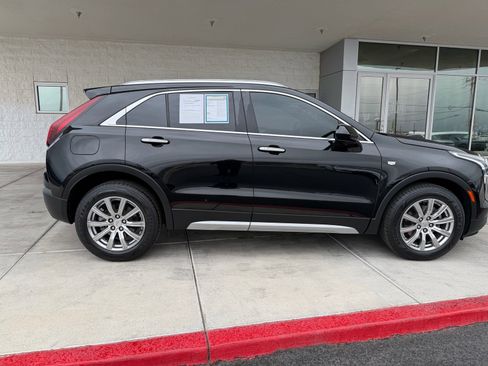 Used 2020 Cadillac XT4 Premium Luxury w/ Cold Weather Package image 2
