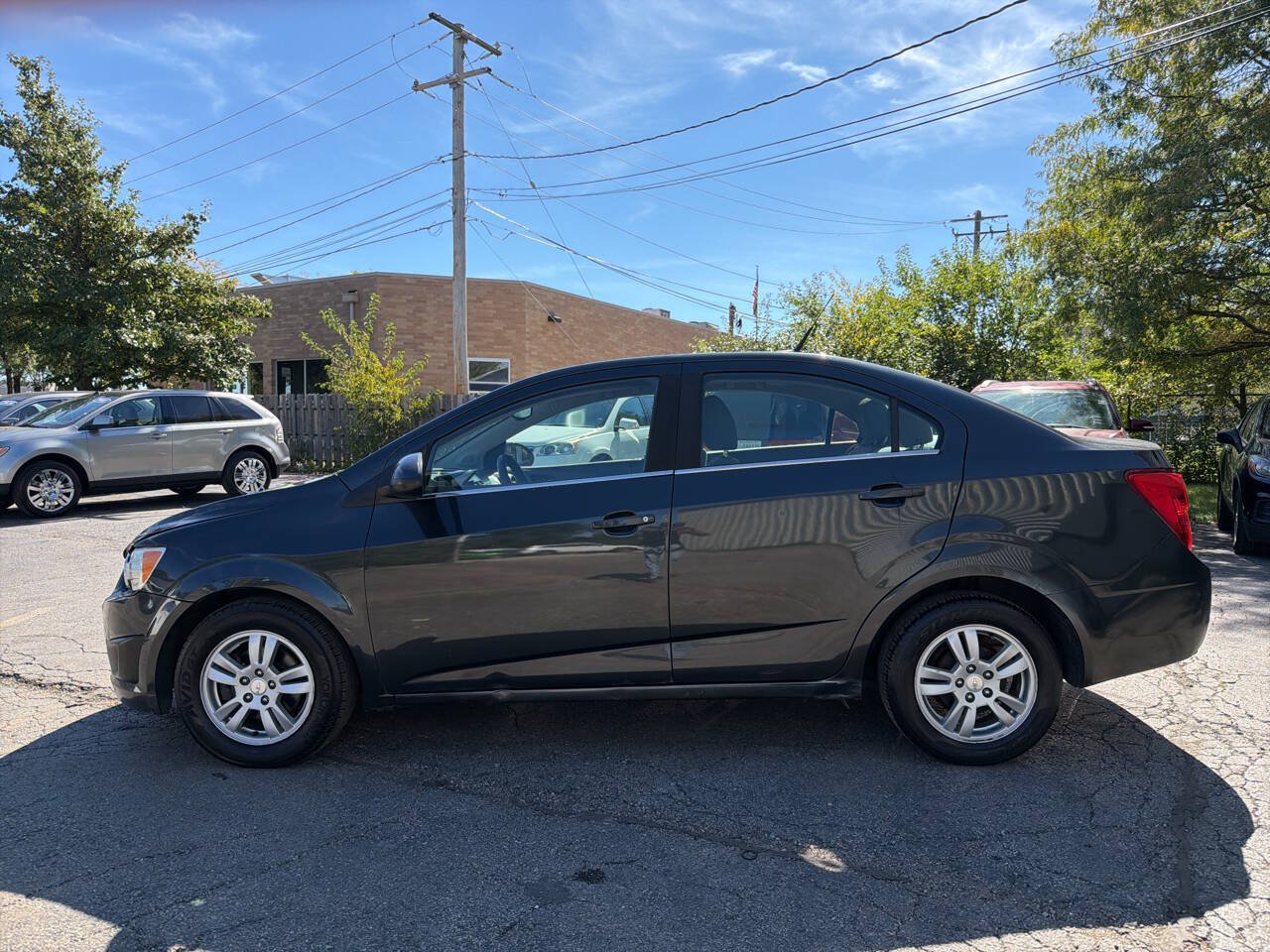 Used 2014 Chevrolet Sonic LT FWD image 3