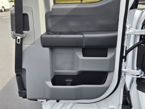 New 2026 Ford F250 XL image 9