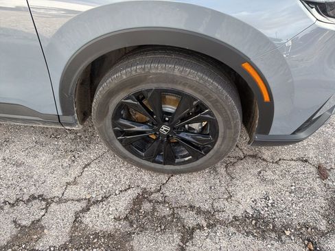 Used 2025 Honda CR-V Sport Touring image 3