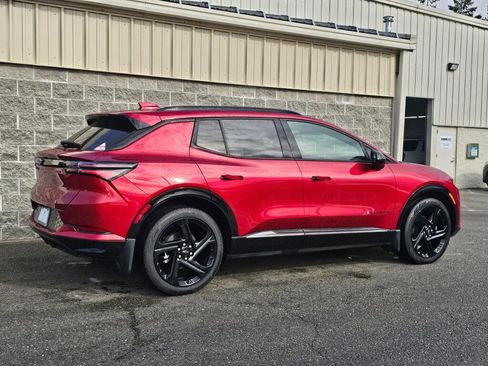 Used 2025 Chevrolet Equinox EV RS image 8