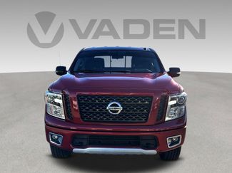 Used 2019 Nissan Titan PRO-4X video 2