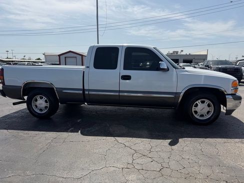 Used 2000 GMC Sierra 1500 2WD Extended Cab w/ SLT Marketing Option Pkg image 2
