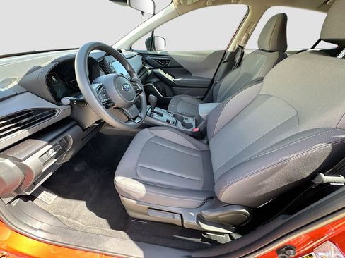 Used 2025 Subaru Crosstrek 2.0i image 24
