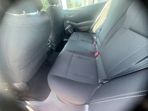 Used 2022 Subaru Legacy Premium AWD/4WD image 9