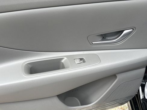 New 2026 Hyundai Elantra SE FWD image 26