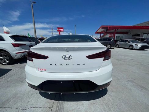 Used 2019 Hyundai Elantra SEL w/ Cargo Package FWD image 7
