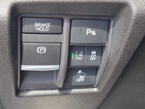Used 2020 Acura MDX w/ Technology Package AWD/4WD image 36