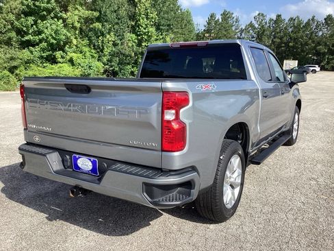 Used 2023 Chevrolet Silverado 1500 Custom AWD/4WD image 6