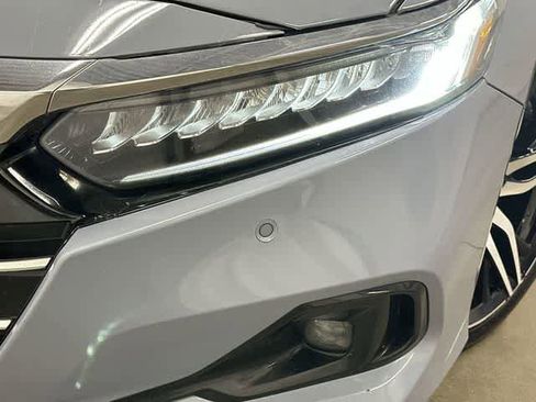 Certified 2021 Honda Accord Touring image 32
