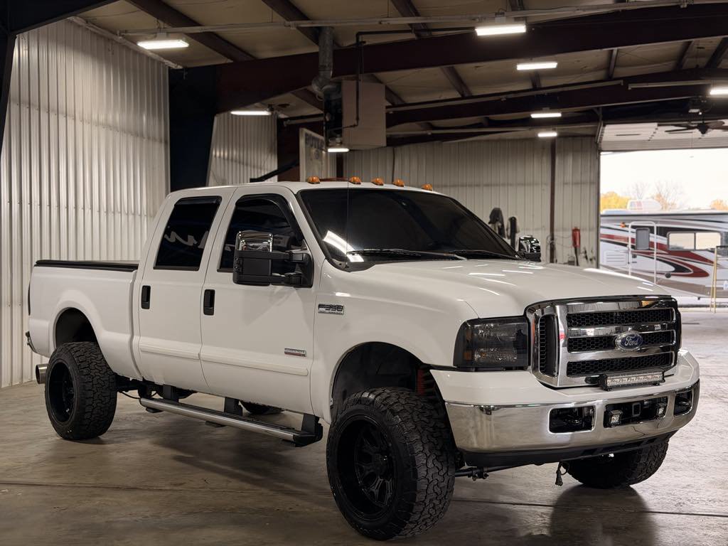 Used 2007 Ford F350 Lariat AWD/4WD image 17