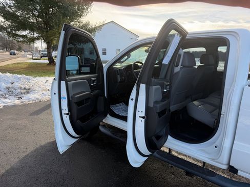 Used 2015 Chevrolet Silverado 2500 LT image 32
