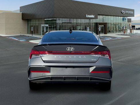 New 2026 Hyundai Elantra SEL FWD image 5