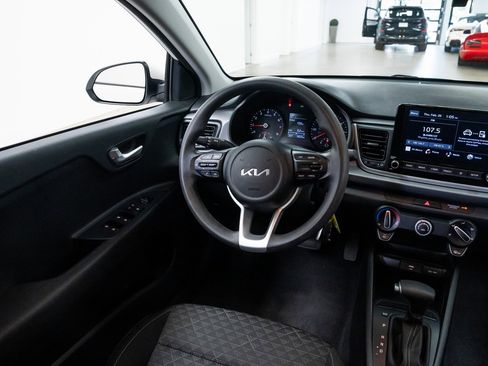 Used 2023 Kia Rio S image 10