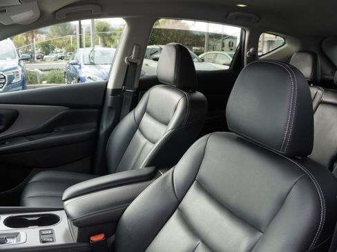 Certified 2024 Nissan Murano SV w/ SV Midnight Edition Package image 14