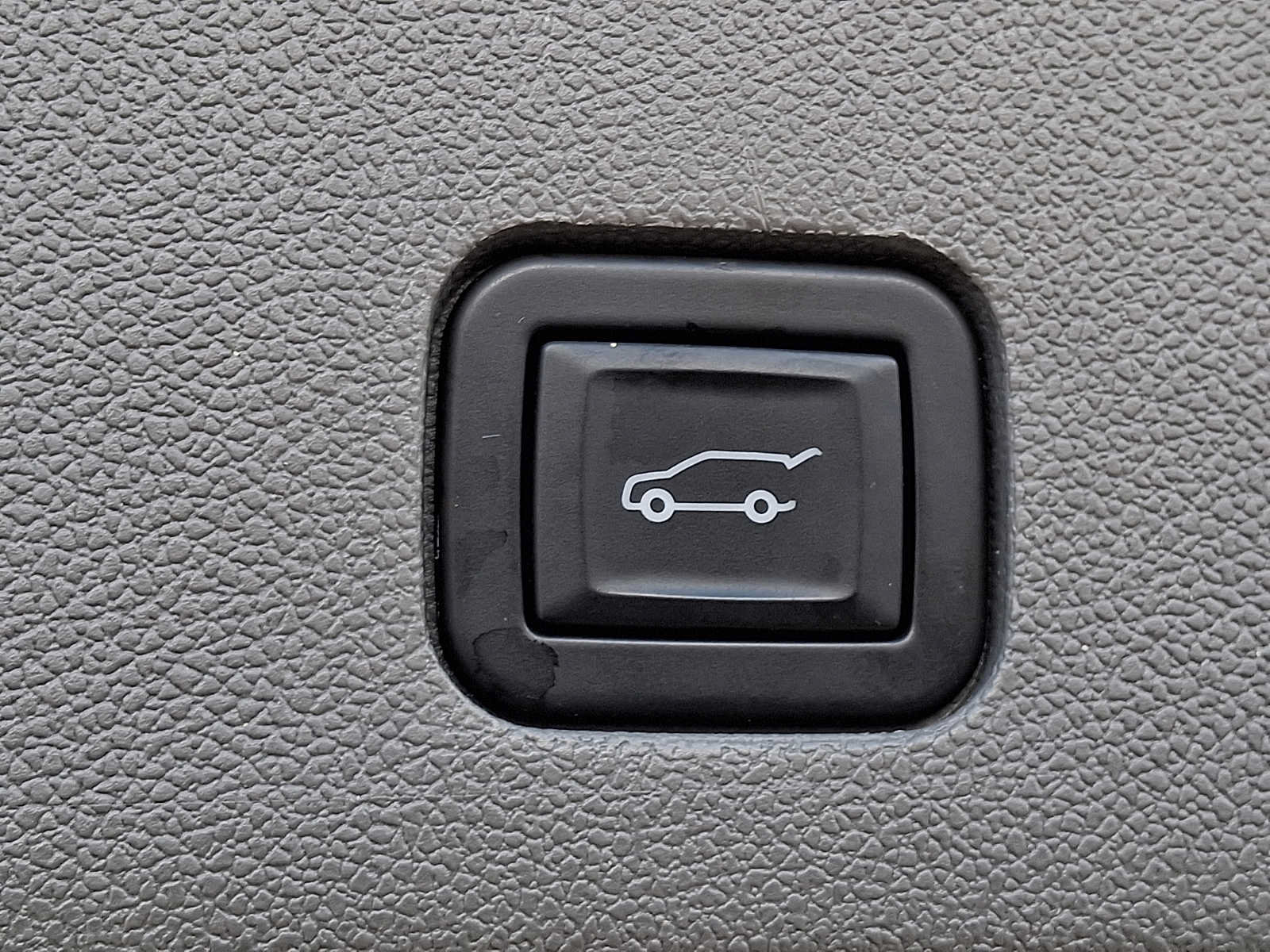Used 2024 Cadillac XT6 Premium Luxury AWD/4WD image 30