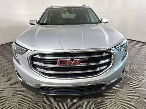 Used 2021 GMC Terrain SLT FWD image 8