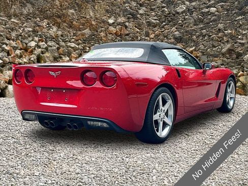 Used 2005 Chevrolet Corvette Convertible w/ Preferred Equipment Group RWD image 2