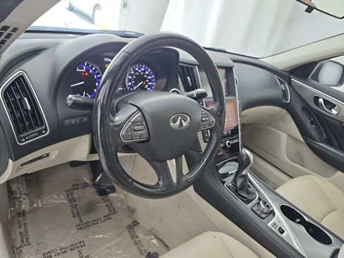 Used 2015 INFINITI Q50 AWD w/ Moonroof Package image 15