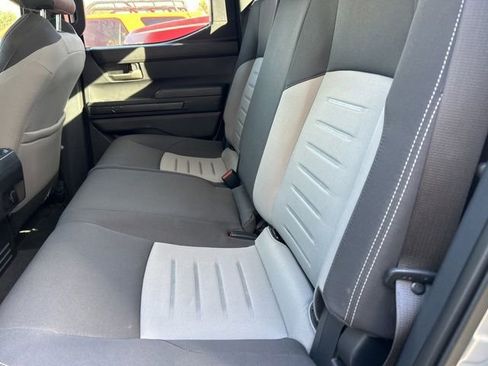 Used 2024 Toyota Tacoma TRD Off-Road image 10