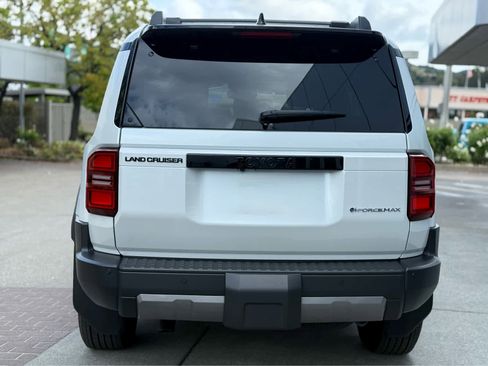 Used 2025 Toyota Land Cruiser AWD/4WD image 4