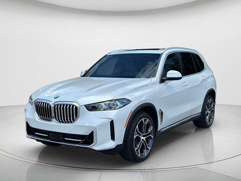 New 2026 BMW X5 sDrive40i w/ Premium Package RWD image 1