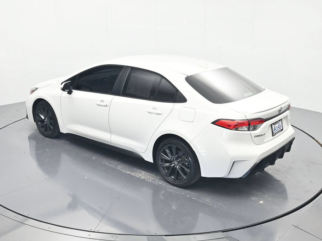 Used 2023 Toyota Corolla SE FWD image 34