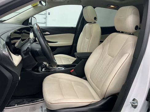 Used 2024 Buick Encore GX Avenir w/ Avenir Convenience Package image 11