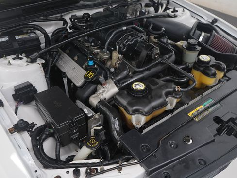 Used 2009 Ford Mustang Shelby GT500 RWD image 31
