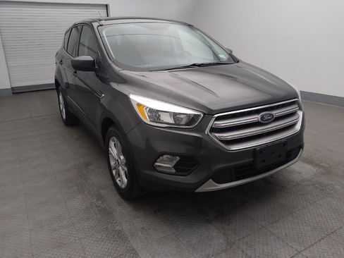 Used 2017 Ford Escape SE image 13