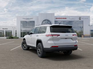 New 2025 Jeep Grand Cherokee L Limited AWD/4WD video 3