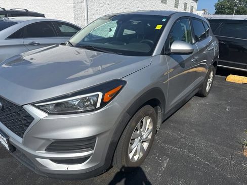 Used 2020 Hyundai Tucson SE w/ Winter Weather Package AWD/4WD image 2